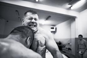 W Polsce sumo to hobby uprawiane po godzinach. Zawodnicy trenują dwa, trzy razy w tygodniu. Raz na kilka miesięcy są wyjazdowe konsultacje.