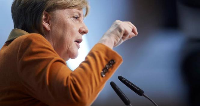 Na początku czerwca kanclerz Niemiec Angela Merkel stanęła przed bodaj największym kryzysem od objęcia władzy.