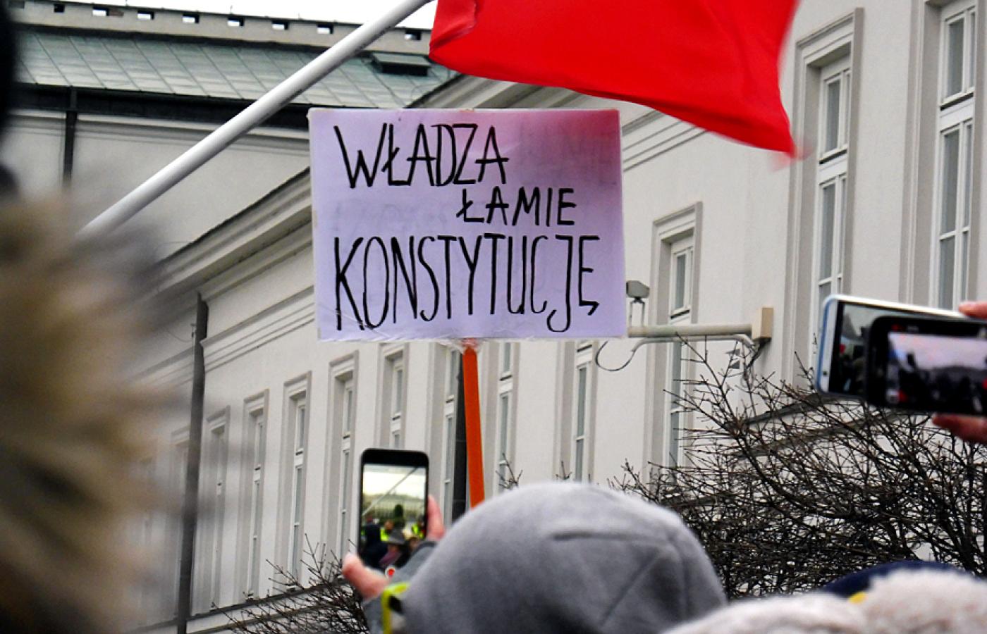 Marsz w obronie demokracji, Warszawa, 12 grudnia 2015 r.