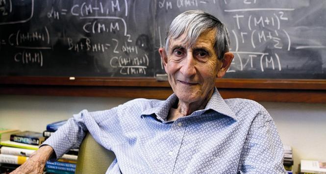 F. Dyson jest jednym z twórców elektordynamiki kwantowej. Poza fizyką interesuje się astrobiologią i obcymi cywilizacjami.