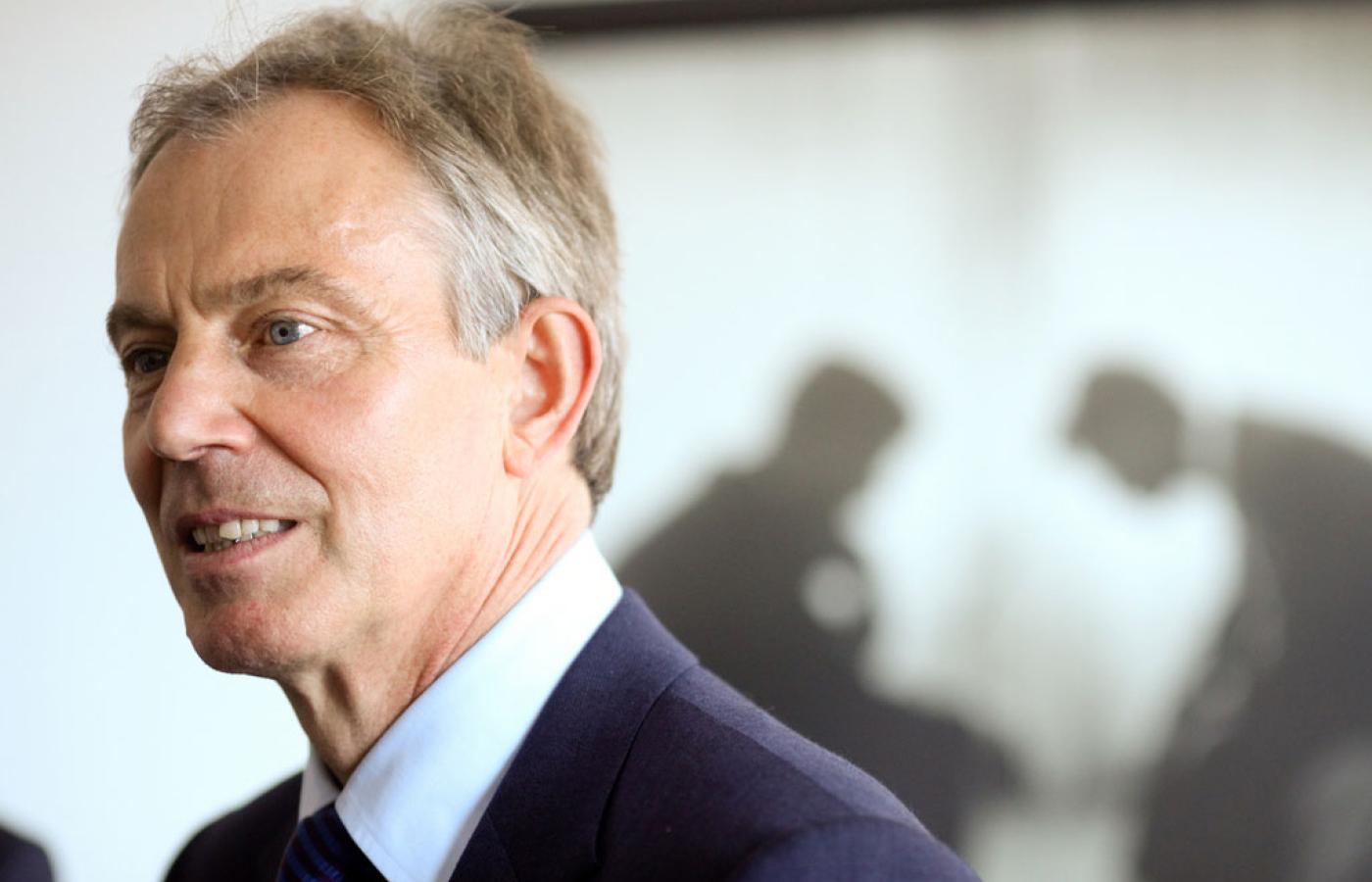Przez lata Blair cieszył się rekordową popularnością.