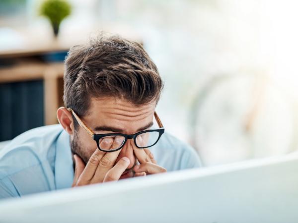 5 objawów wskazujących na to, że koniecznie powinieneś udać się do okulisty