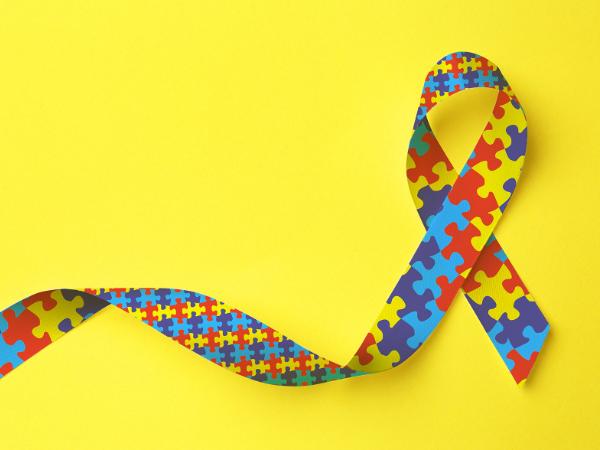 W Wielkiej Brytanii w latach 60. autyzm rozpoznawano u czworga na 10 tys. dzieci. Obecnie tę diagnozę otrzymuje już mniej więcej jedno na 57 dzieci w wieku szkolnym.