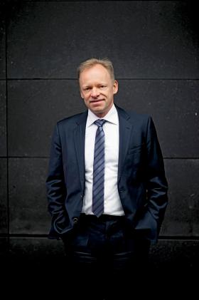 „Jeśli Marine Le Pen wygra wybory i zrealizuje swoje obietnice, euro tego nie przetrwa”.