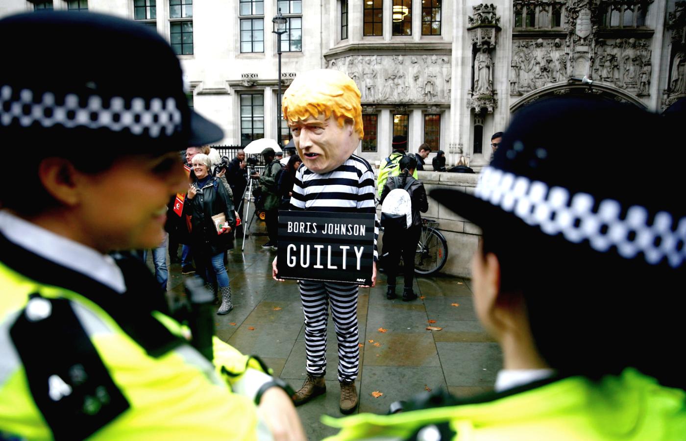 „Bezprawny, pozbawiony mocy sprawczej i niemający skutku” – tak Sąd Najwyższy ocenił decyzję Borisa Johnsona o zawieszeniu prac brytyjskiego parlamentu.
