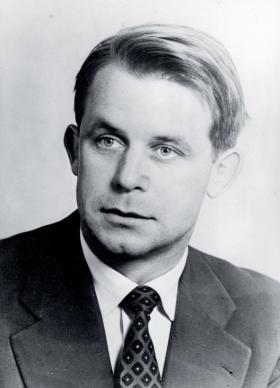 Siegfried Lenz, niemiecki pisarz urodzony w Ełku, literacko rozsławił miasto, fot. z 1959 r.