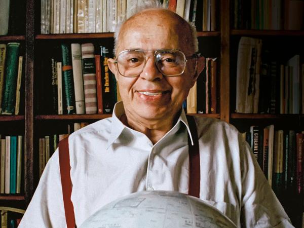 Stanisław Lem (1921–2006) – klasyk polskiej fantastyki naukowej, autor m.in. „Solaris”, „Bajek robotów” i „Dzienników gwiazdowych”.