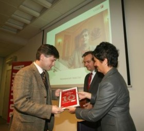 dr Jaroslaw Kuisz laureat w dziedzinie nauk prawnych z red. Ewą Wilk i red. Jerzym Baczyńskim.