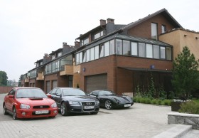 I mieszkać tak (Barwisza).