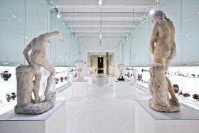 Nowa, tematyczna aranżacja części klasycznej podkreśla wspólne korzenie kulturowe cywilizacji antycznej.