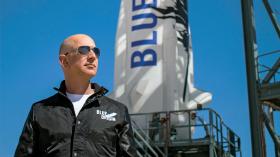 Jeff Bezos, szef Amazona, właściciel kosmicznego touroperatora Blue Origin.