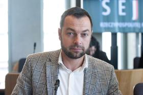 Bartosz Romowicz (Polska 2050) zaproponował w kwietniu by tworzenie rezerwatów wymagało zgody lokalnych samorządów.
