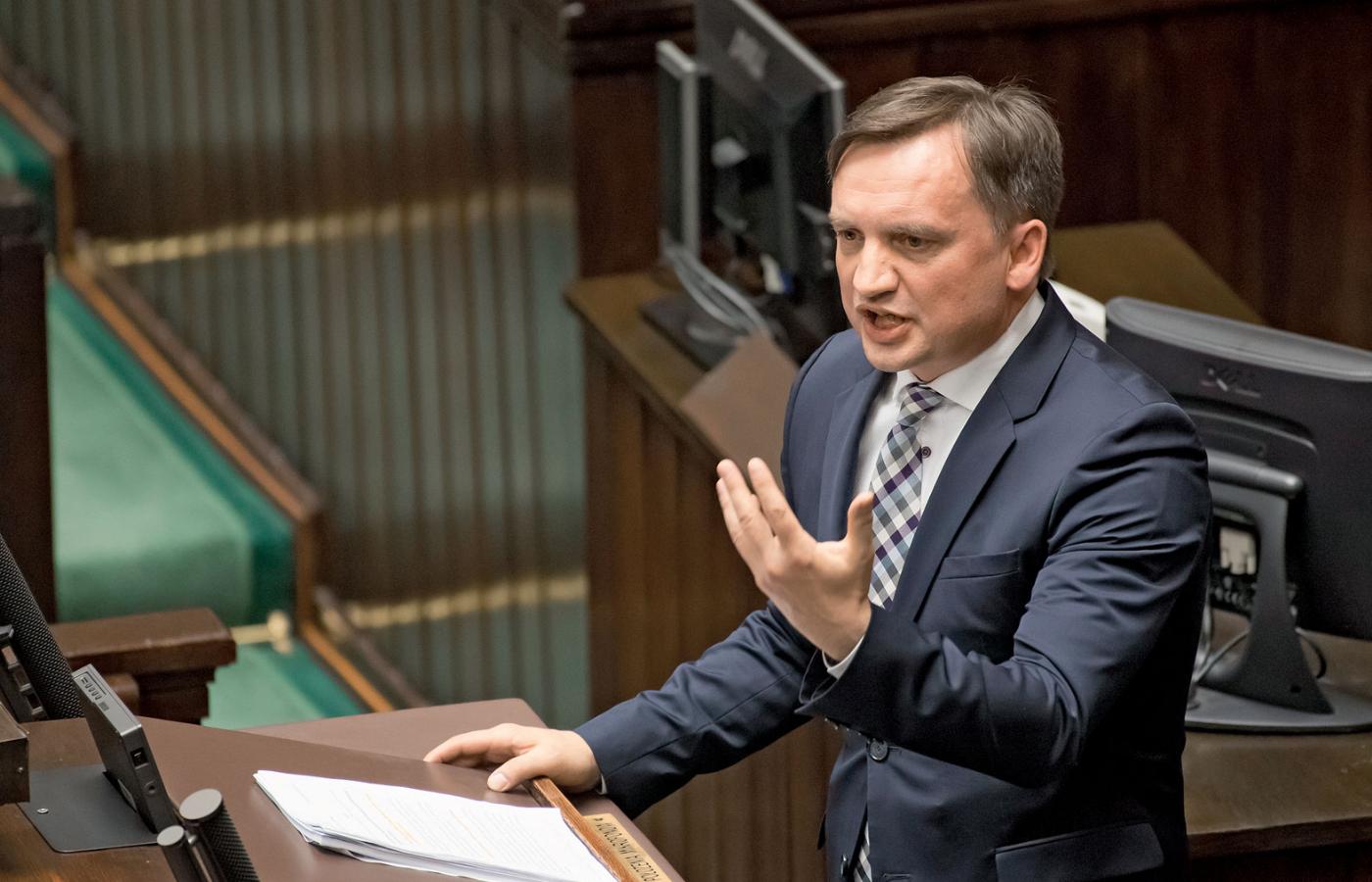 Kodeks karny, który Sejm właśnie zmienił, przygotowywano osiem lat. Jego zmiana zajęła politykom PiS 48 godzin.