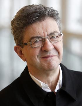 Znaczenie zwycięstwa Macrona jako pierwszy podważył lider lewicy Jean-Luc Mélenchon.