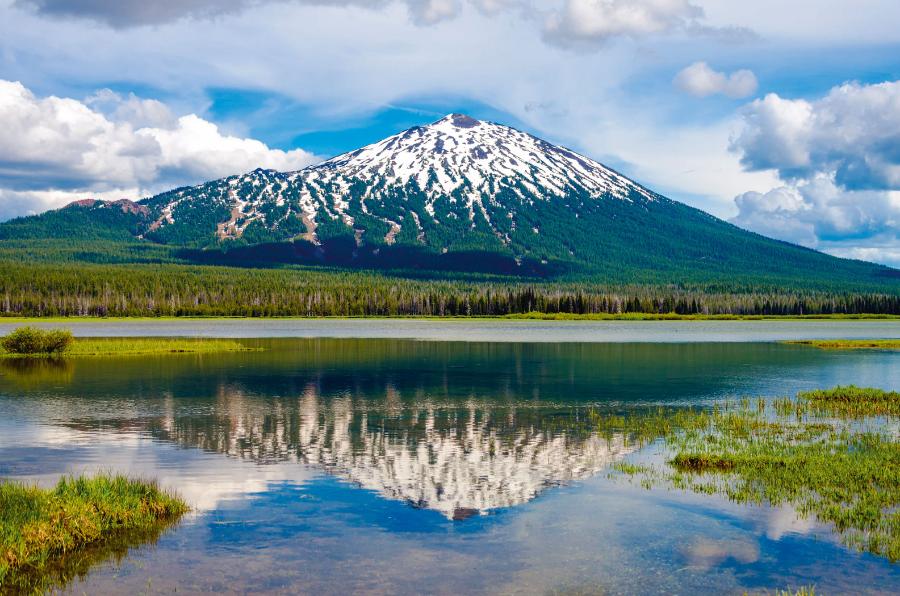 Mount Bachelor (Góry Kaskadowe, USA), 2764 m n.p.m. To tutaj Jessica Green z University of Oregon ­znalazła w powietrzu DNA i RNA.