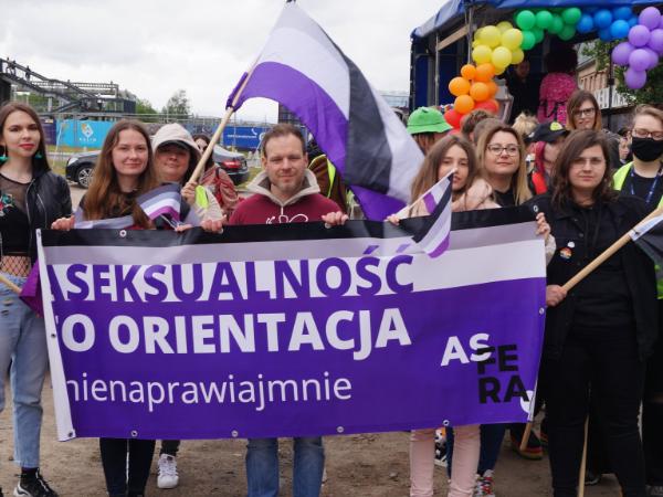 Aseksualny jest 1 proc. Polaków. Tylko i aż tyle