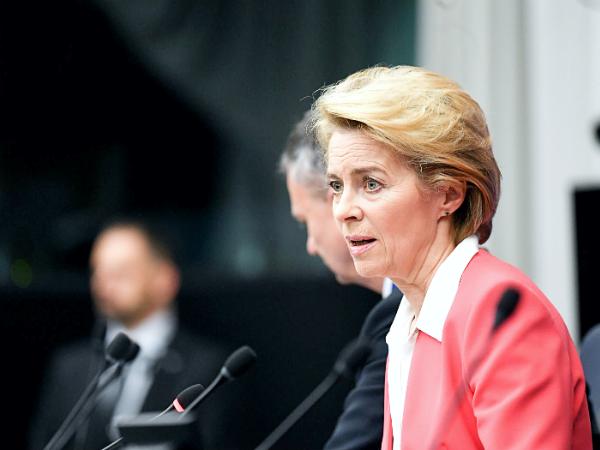 Komisja Europejska, którą przez pięć lat pokieruje Ursula von der Leyen, zaczyna kadencję