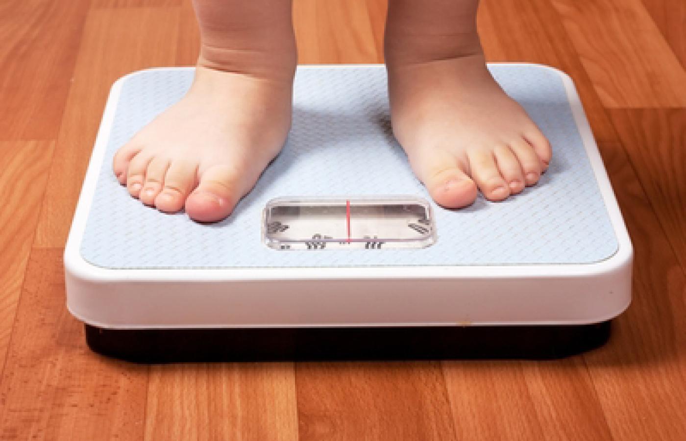 Z nowego raportu Medical Royal Colleges wynika, że otyły jest co czwarty dorosły mieszkaniec Anglii.