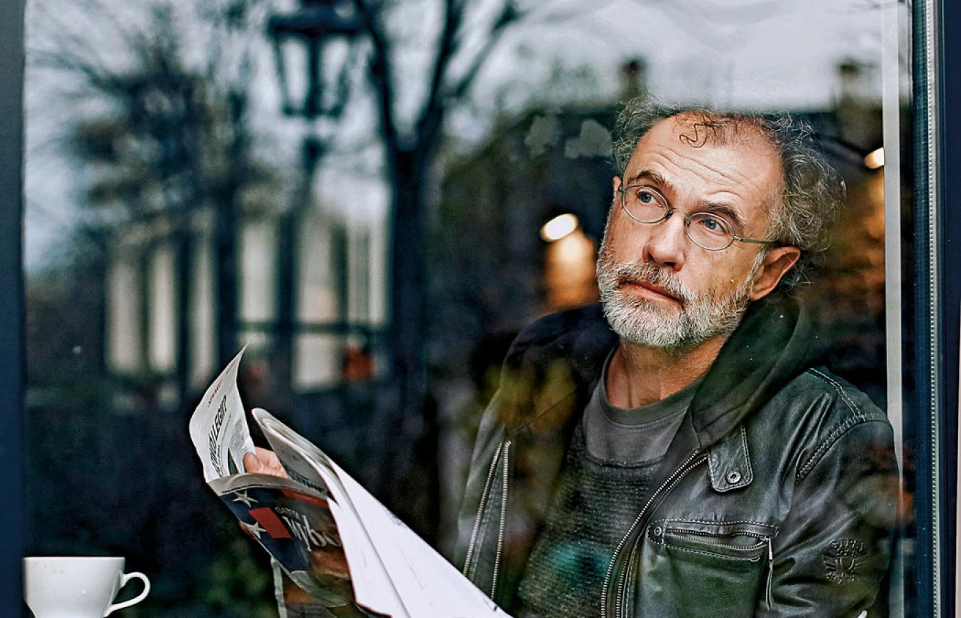 Piotr Dumała (ur. 1956 r.) – reżyser, scenarzysta i scenograf filmów animowanych i fabularnych.