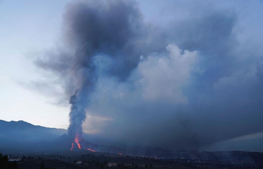 Wulkan Cumbre Vieja na wyspie La Palma obudził się 19 września 2021 r. Poprzednia jego erupcja wydarzyła się pół wieku temu.