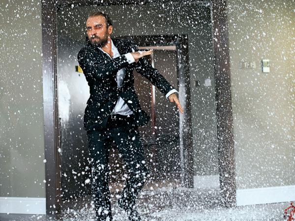 Wojciech Mecwaldowski w roli zazdrosnego męża