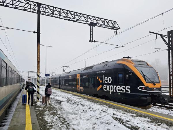 Na linię Warszawa–Kraków wyrusza kolejny czeski przewoźnik. Do spółki RegioJet, obecnej od grudnia, dołącza Leo Express.