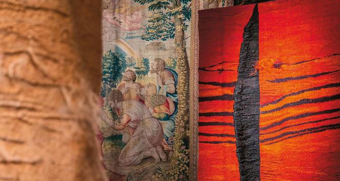 „Abakanowicz. Bez reguł. Arrasy i abakany”