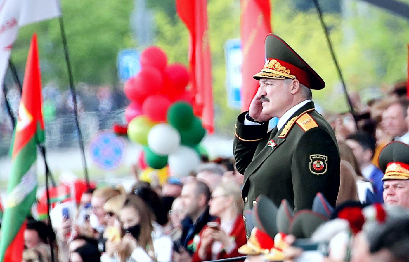 Aleksander Łukaszenka już w grudniu sygnalizował zamiar odbycia wraz z Rosją dużych ćwiczeń na swojej zachodniej granicy. Na zdjęciu obchody Dnia Zwycięstwa, maj 2020 r.