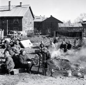 Rosjanki w fińskim obozie koncentracyjnym w Pietrozawodsku, Karelia, 1942 r.