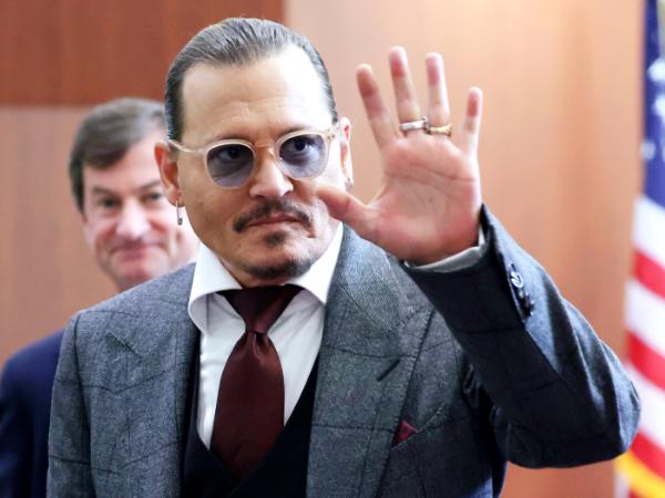 Johnny Depp w sali sądowej Fairfaxu w stanie Wirginia