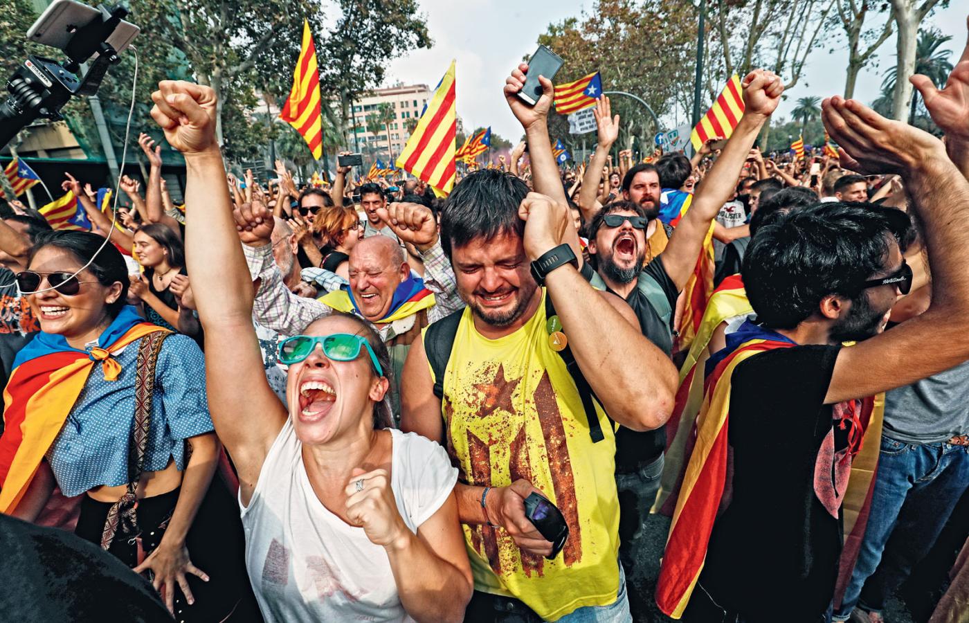 Barcelończycy świętują.