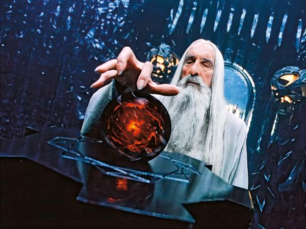 Cyfrowy koncern Palantir zawdzięcza swą nazwę „wszystkowiedzącej” kuli z tolkienowskiego „Władcy Pierścieni”.