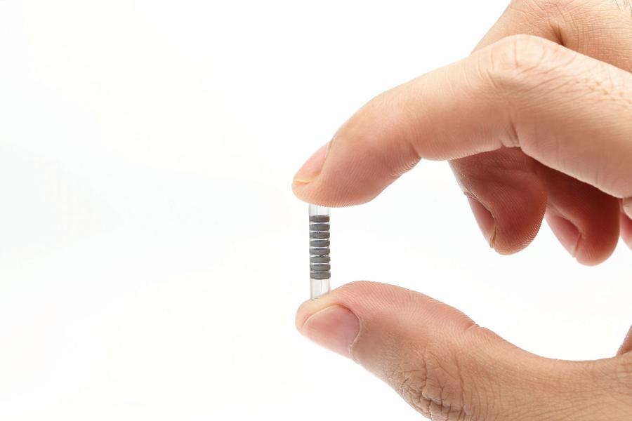 Sztuczne naczynie krwionośne przejmuje wszystkie naturalne funkcje.