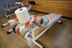 Państwo wyznaczyło, kto może pracować, a kto nie, stosując sobie tylko znane kryteria. Nawet nie sprawiało wrażenia, że chce wspierać obywateli. Na fot. klub fitness przygotowujący się do ponownego otwarcia.