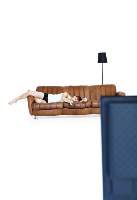 Świąteczna nuda to zwyczaj, który wielu z nas pielęgnuje niczym rodzinną tradycję ubierania choinki.