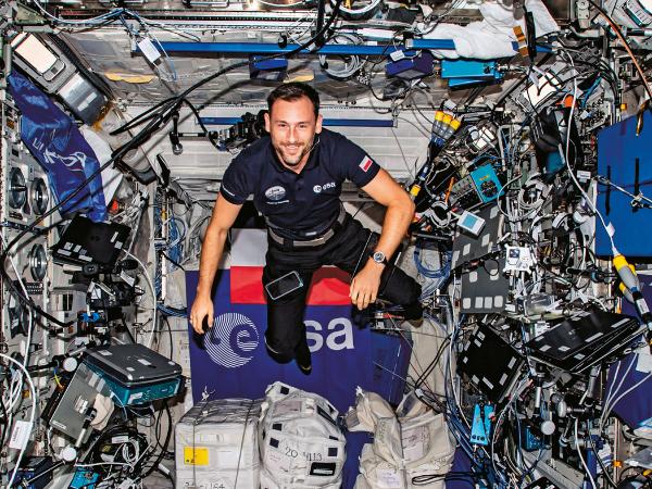 Sławosz Uznański-Wiśniewski na stacji ISS