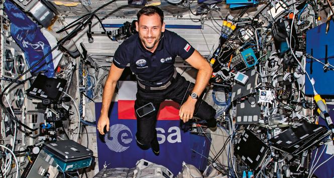 Sławosz Uznański-Wiśniewski na stacji ISS