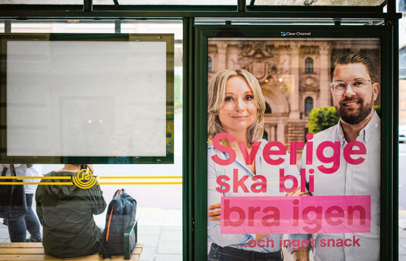 Plakat wyborczy Szwedzkich Demokratów: „Szwecja znów będzie dobra”.