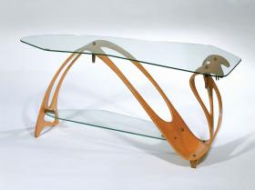 Stolik Carlo Malinowy'ego na aukcji osiągnął cenę 3,8 mln dol.