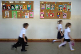 Rozpoczęcie roku szkolnego 2009/2010 - Szkola Podstawowa nr. 255 im. Cypriana Kamila Norwida.