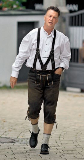 Louis van Gaal z Bayernu Monachium. W poprzednim sezonie słabo kontrolował swoich zawodników, ale mimo to zgarnęli niemal wszystkie trofea.