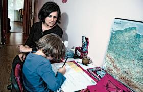 Renata Cader. Jej mąż, nie mogąc spłacić kredytu we frankach, popełnił samobójstwo.