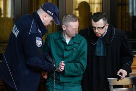 Jak to możliwe, że prosty chłopak z blokowiska, jak zwykło się mówić o Marcinie P., wymyślił tak skomplikowane logistycznie przedsięwzięcie finansowe?