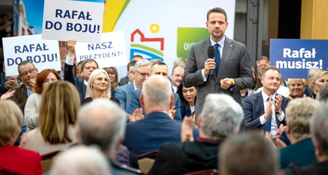 Rafał Trzaskowski zabiega o poparcie jego kandydatury.