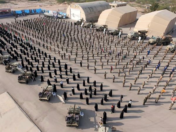 Ćwiczenia Korpusu Strażników Rewolucji Islamskiej. Cieśnina Ormuz, luty 2026 r.