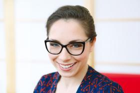 Katarzyna Szymielewicz, prawniczka, absolwentka Uniwersytetu Warszawskiego, współzałożycielka i prezeska Fundacji Panoptykon.