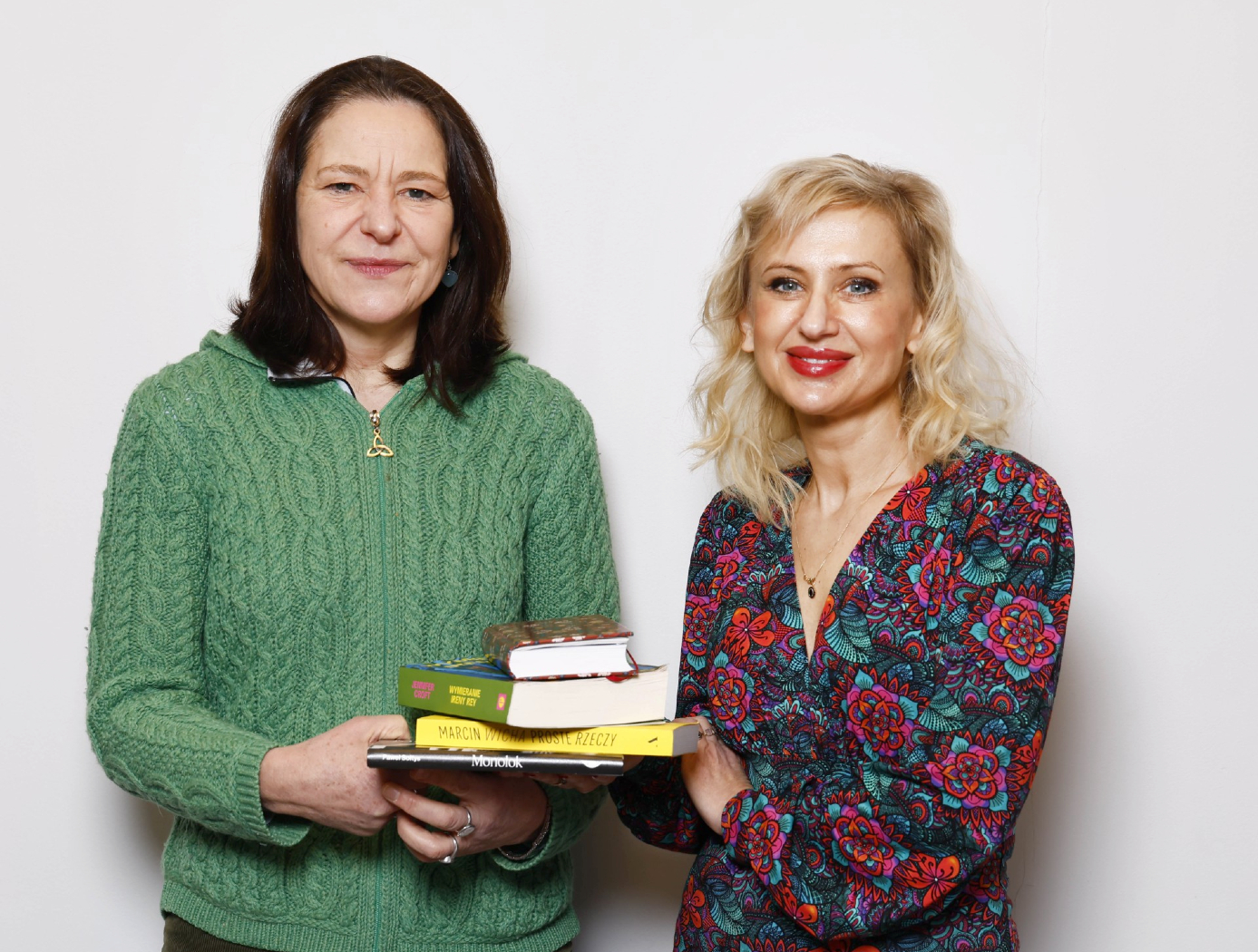 Koronkowa robota tłumacza. Antonia Lloyd Jones dla „Polityki”: W Polsce czuję się u siebie | Polityka o książkach. Odc. 23