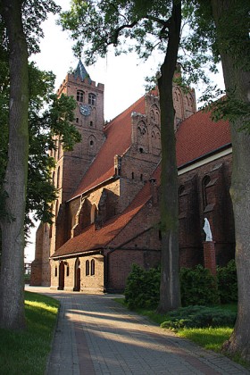 Nowe nad Wisłą - kościół pw. św. Mateusza Apostoła