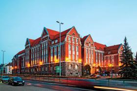 Gmach Urzędu Marszałkowskiego, przed wojną siedziba rejencji.