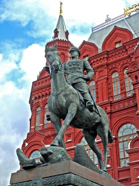 Arabska wiosna, tak jak wcześniej pomarańczowa rewolucja na Ukrainie, bardzo zaniepokoiła Kreml.